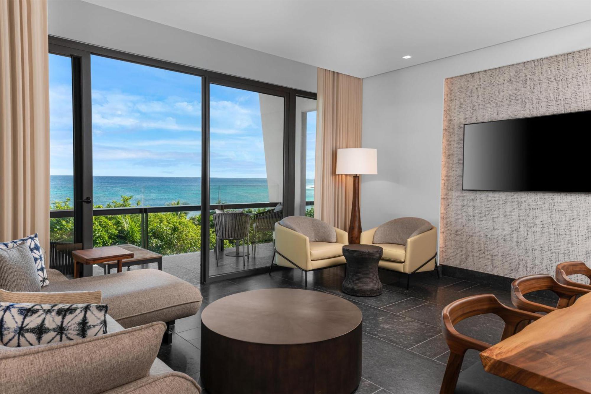 Suite mit Kingsize-Bett mit Meerblick
